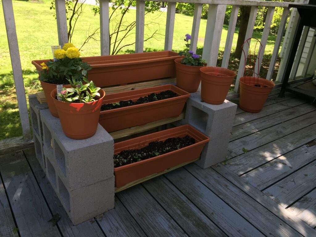 Block Plant Bench