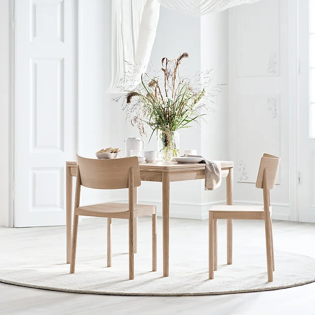 Simple Dining Table with 2 Chairs .jpg