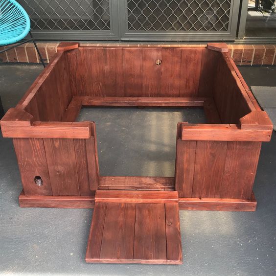 Wood Constructed Whelping Box