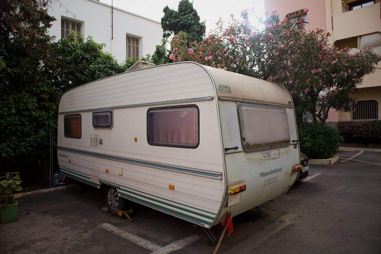 What to Do With a Junk RV in New York for Fast Cash - Opple House