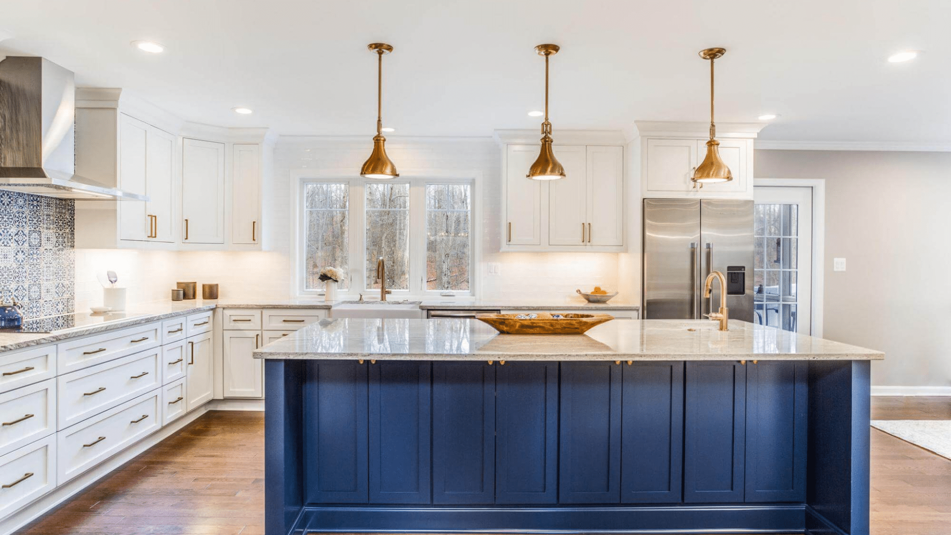 27 Transitional Kitchen Design Ideas - Opple House